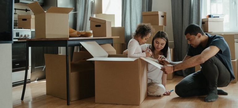 family packing 