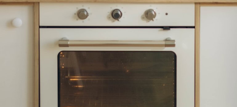 a stove you should inspect before you pack large appliances for moving