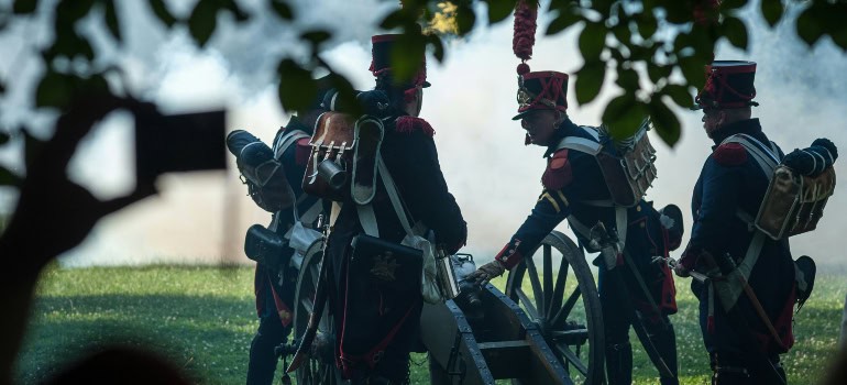 soldiers reenacting one of the battles from the Civil War